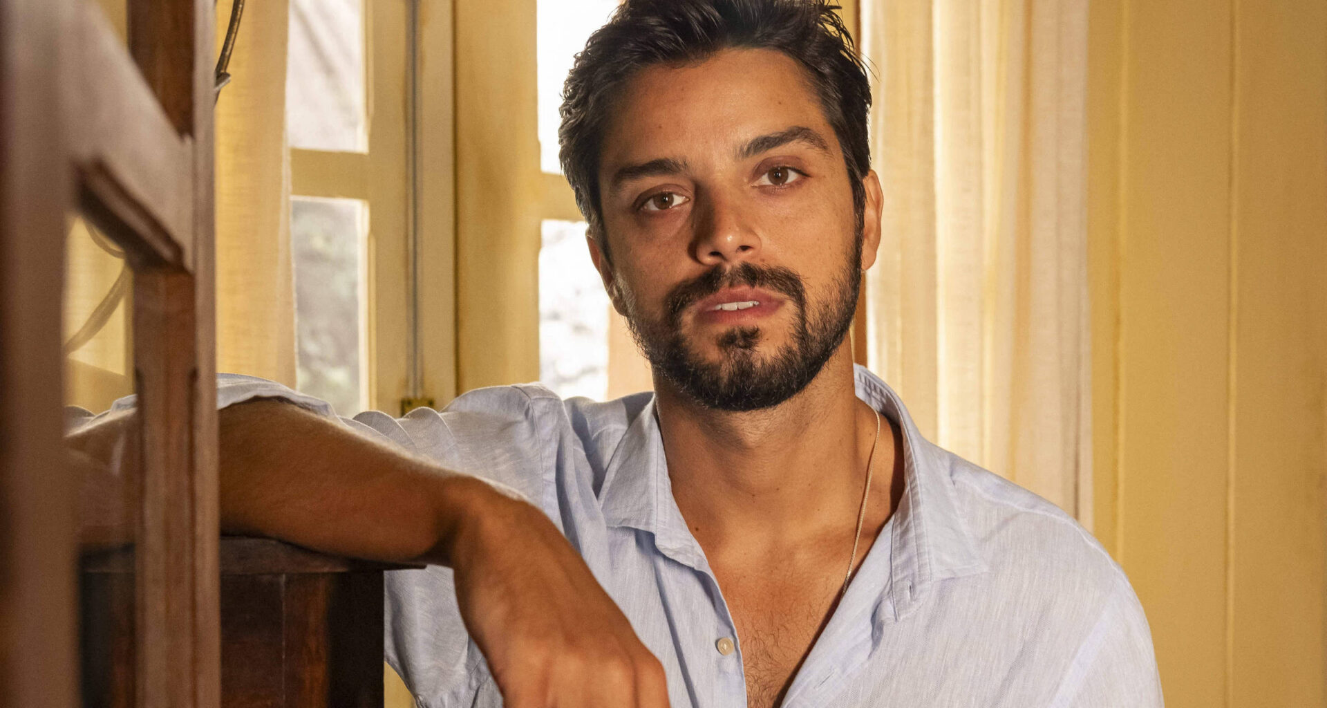 Rodrigo Simas volta à Globo em A Nobreza do Amor; veja - 27/11/2025 - Outro Canal