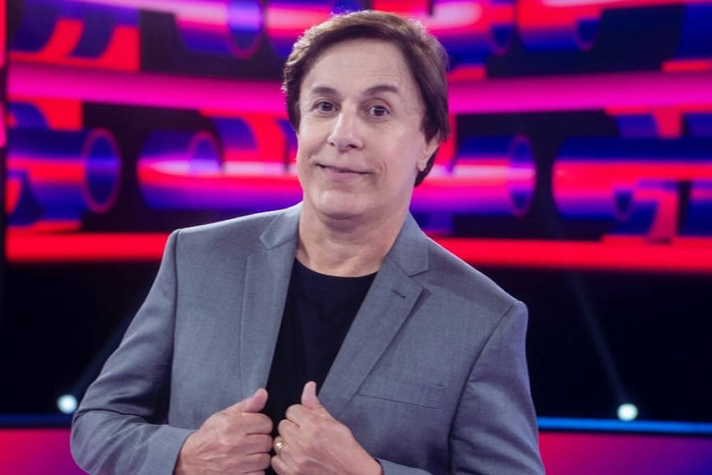 Tom Cavalcante renova contrato com a Record para 2026 - 10/11/2025 - Outro Canal