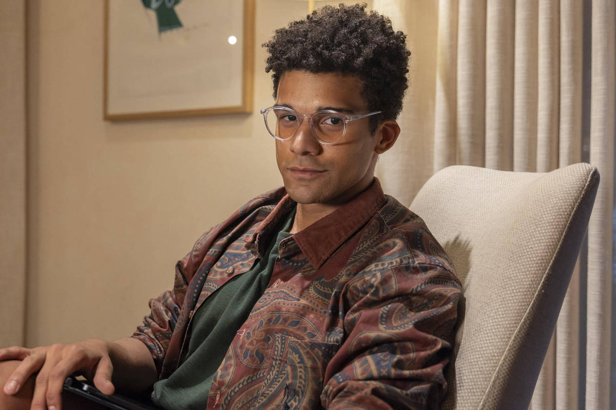 Em alta após 'Vale Tudo', Lucas Leto ganha chance como apresentador na Globo - UOL