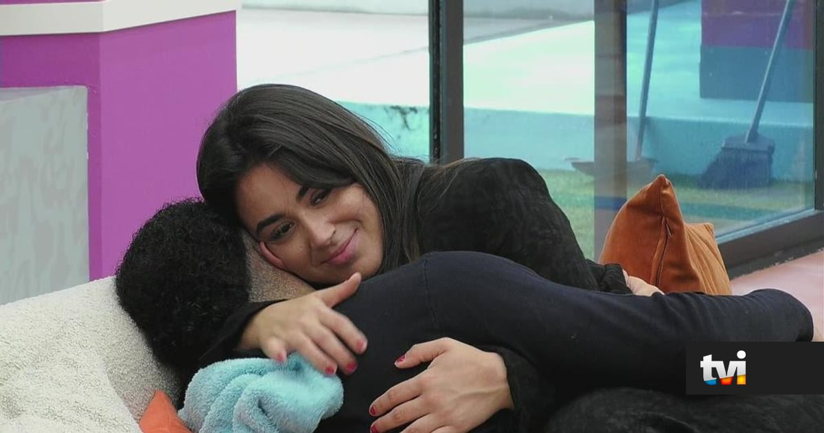 Beijos e amassos: Fábio e Liliana agarrados como nunca os viu - Secret Story