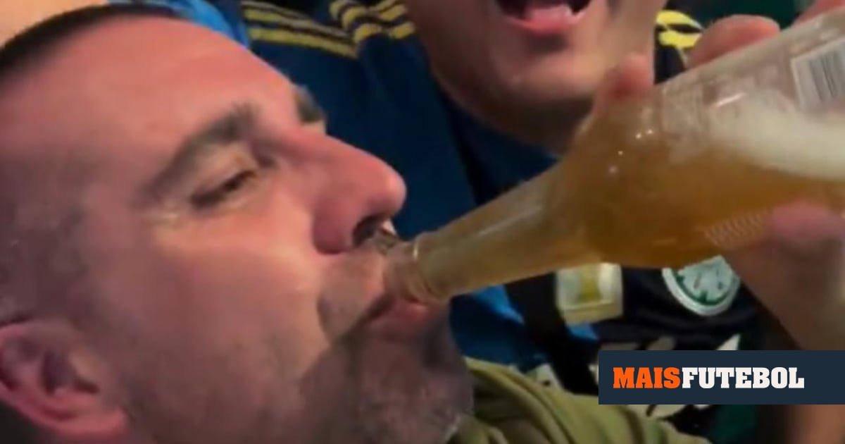 VÍDEO: adjunto do Palmeiras celebra final da Libertadores com adeptos num bar