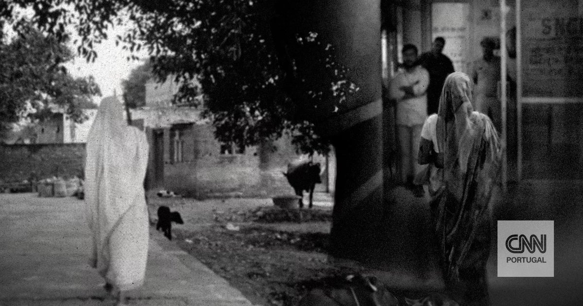 Um recém-nascido foi enterrado vivo na Índia. O motivo pode ter sido o seu sexo