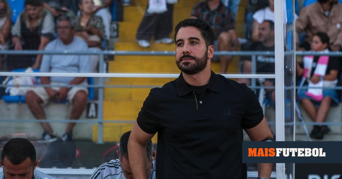 João Pereira deixa comando técnico do Casa Pia