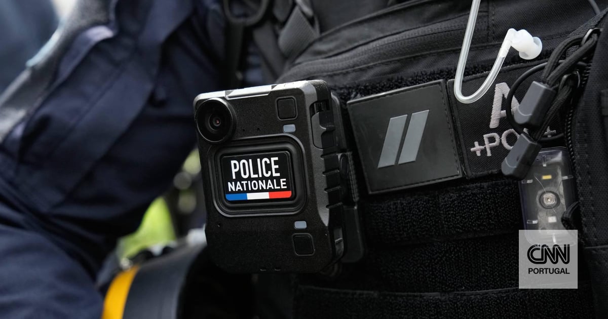 Carro atropela "deliberadamente" várias pessoas em França. Condutor gritou "Allahu Akbar" antes de ser detido