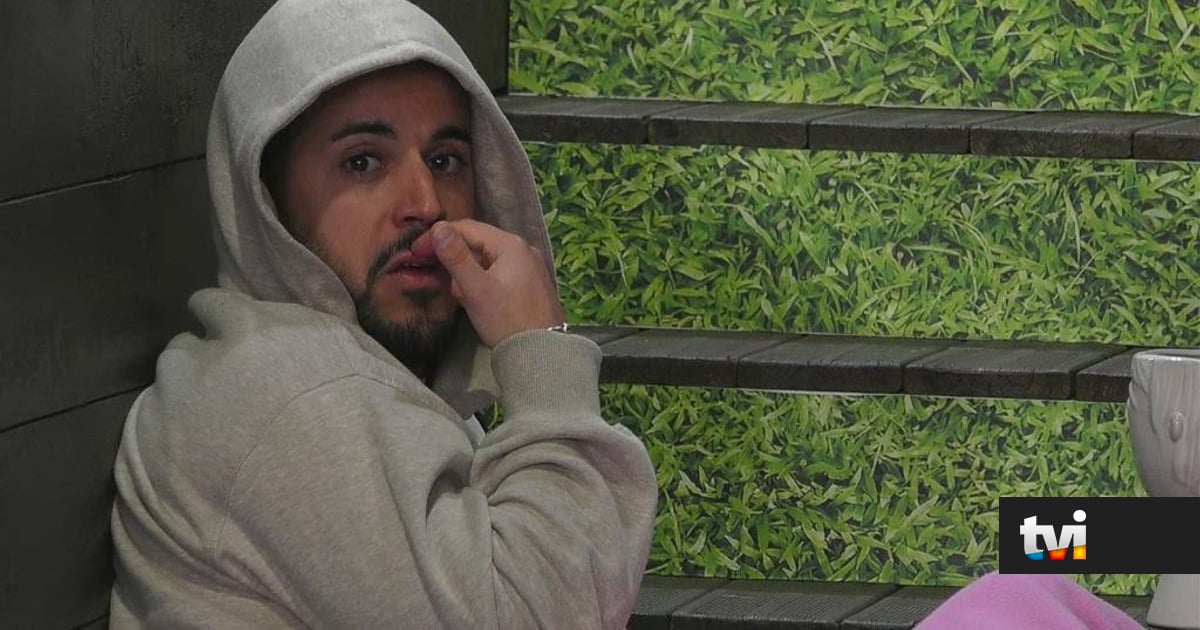 Pedro Jorge recebe avião de apoio do "rei dos reality shows" e deixa a Internet em polvorosa - Secret Story