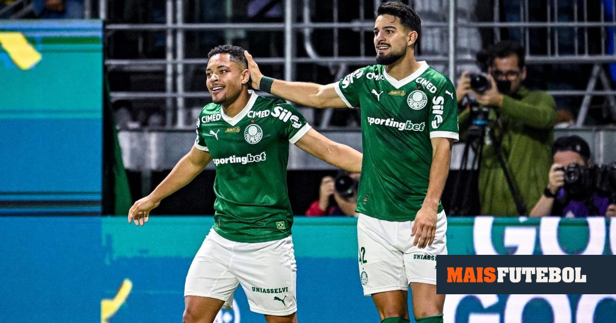 VÍDEO: Vitor Roque bisa e Palmeiras de Abel é líder isolado