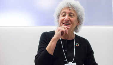 Saiba o que come uma especialistas em nutrição de 89 anos - 07/11/2025 - Equilíbrio