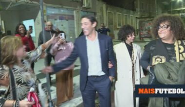 Rui Costa fecha campanha no Barreiro com a viúva de Eusébio - Maisfutebol