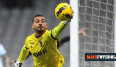 Turquia: Velho estreia-se pelo Gençlerbirligi por motivos contratuais