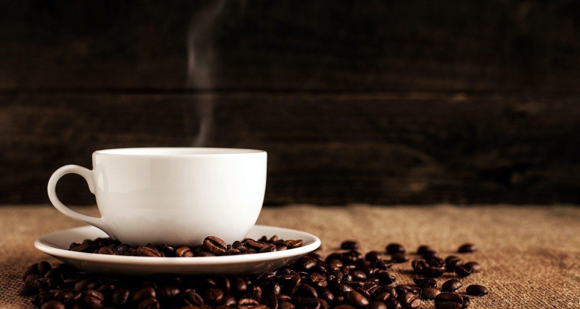 Os Santos dos Últimos Dias não consomem café ou chá (Foto: Mike Kenneally / Unsplash)