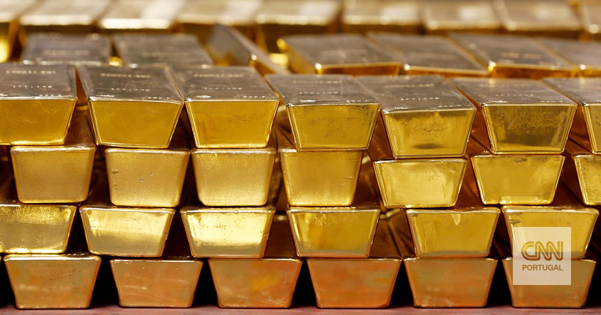 Ouro continua a valorizar e "ainda não atingimos o pico". É uma boa altura para investir?