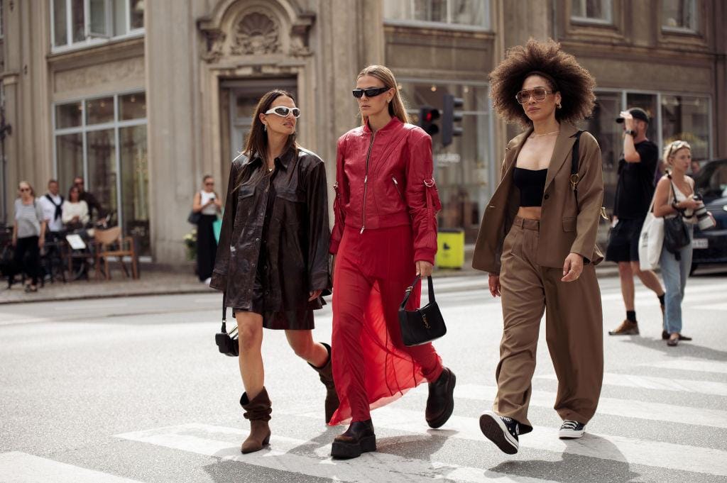 Da New Balance à Adidas: 9 ténis que são confortáveis (e tendência)