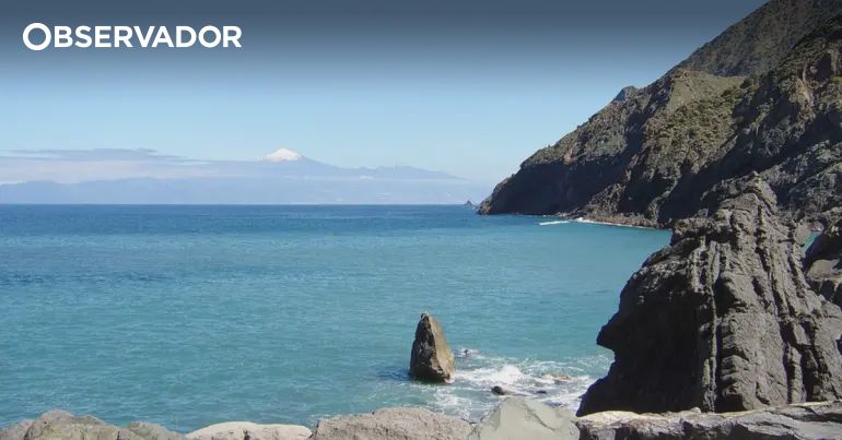 Três mortos e 15 feridos arrastados pelas ondas em Tenerife – Observador