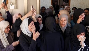 O Papa: cessem os combates e se dedique todo esforço nas negociações