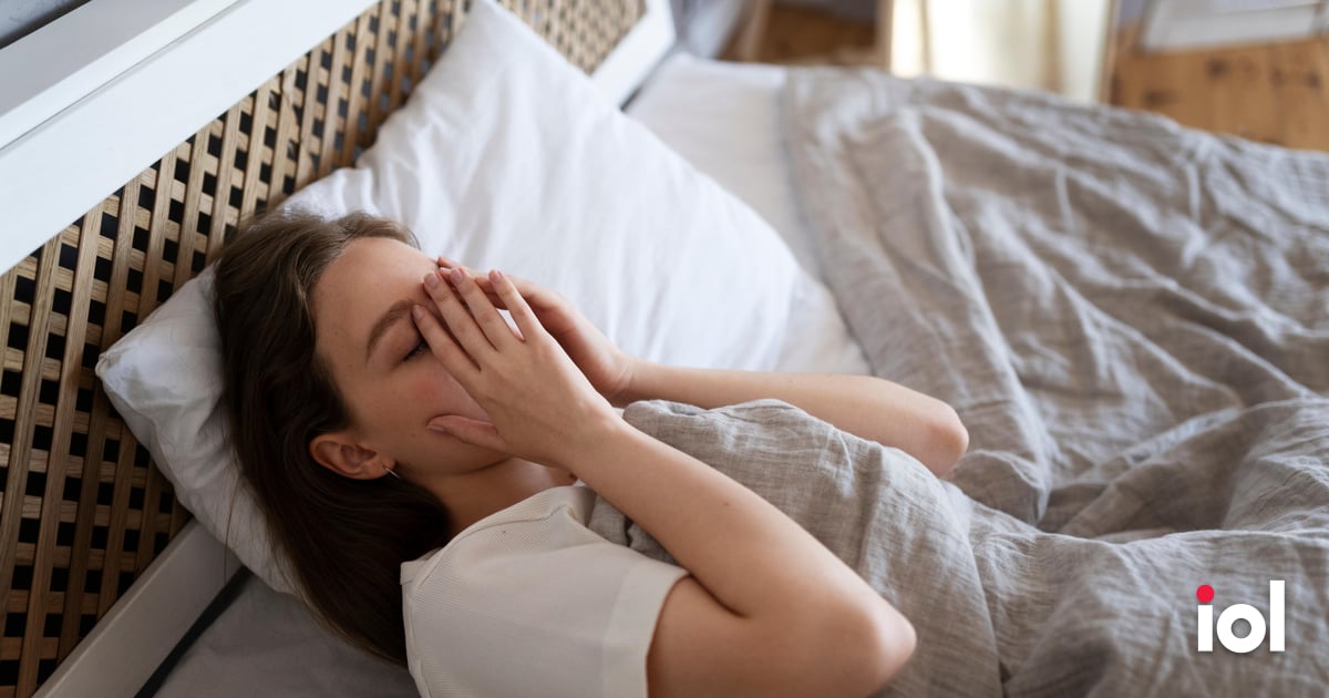 “Dormir quatro horas é semelhante a ter bebido seis cervejas”: especialista alerta para os riscos da falta de sono - Notícias de hoje