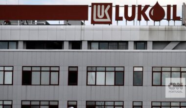 Império da Lukoil fora da Rússia começa a cair após sanções dos EUA