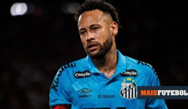 «Você vai me tirar?»: Neymar grita com colega e irrita-se com substituição