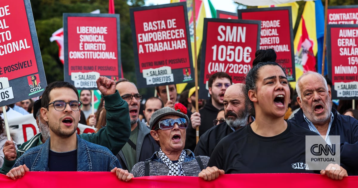 "É um insulto", foi "no mínimo infeliz": CGTP e UGT indignadas com Luís Montenegro