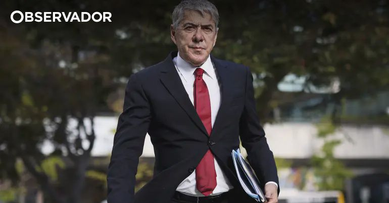 Juíza acusa Sócrates de manobra dilatória e pára julgamento – Observador