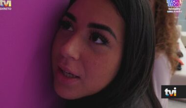 Isto só visto! Liliana "cola-se" à parede para ouvir o que se passa no quarto secreto entre Fábio e Ana - Secret Story