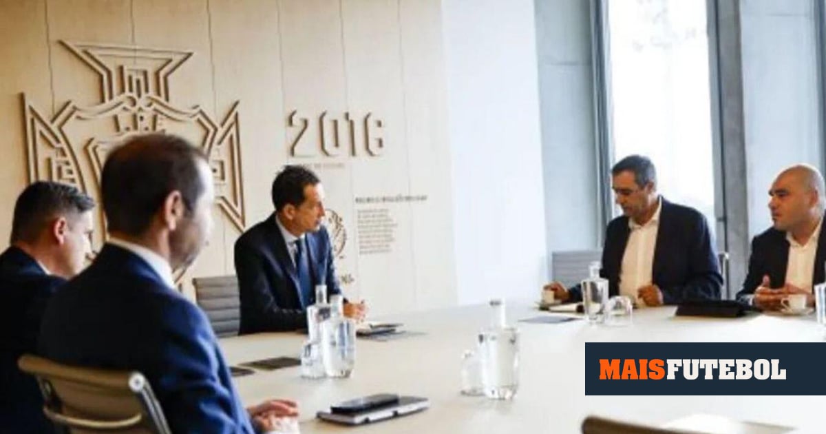 Pedro Proença reuniu-se sexta-feira com os representantes dos árbitros
