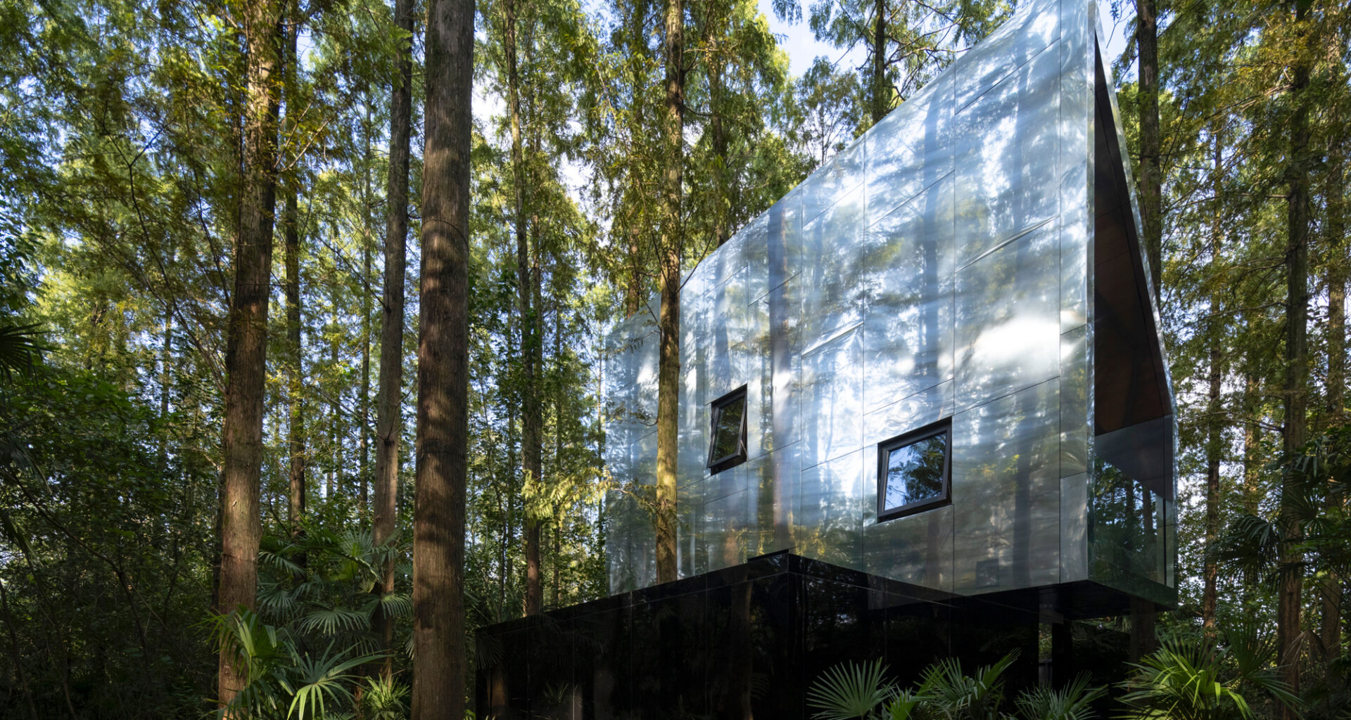 Mundo Wiki Merryda – Acampamento Secreto / Wiki World + Advanced Architecture Lab