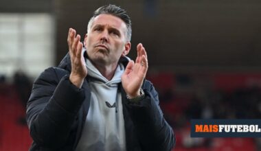 OFICIAL: Rob Edwards deixa Middlesbrough e regressa aos Wolves