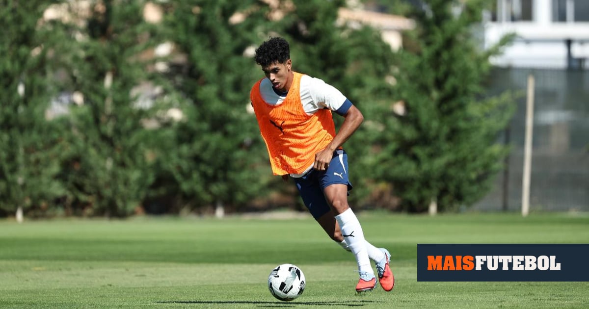 Sub-21: João Simões dispensado por lesão