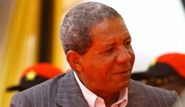 Justiça angolana destaca “contributo relevante” do general “Kopelipa”