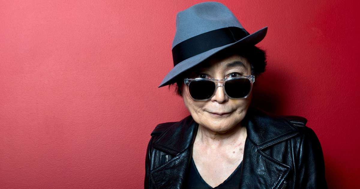 Como está Yoko Ono, viúva de John Lennon, hoje em dia?