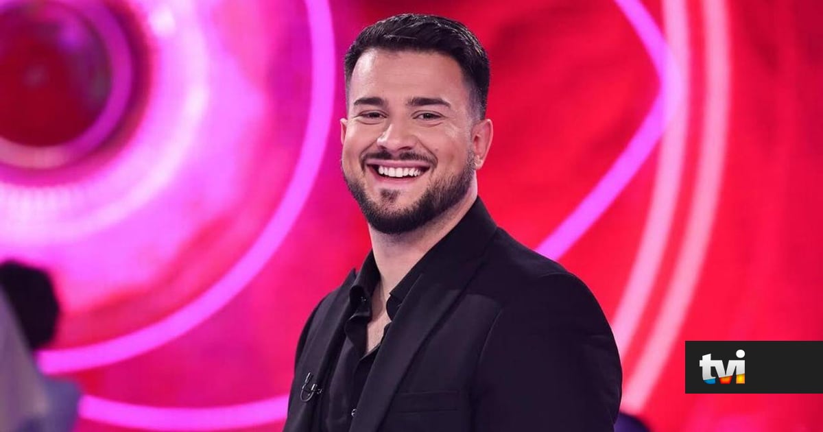 Francisco Monteiro sofre aparatosa queda e revela que ficou lesionado em ambas as pernas - Secret Story