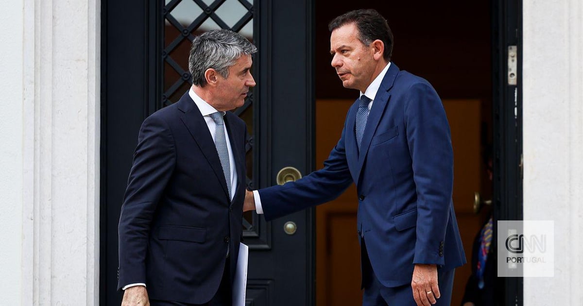 Sondagem. AD chega aos 38,5%, PS fica bem à frente do Chega e Bloco atrás do PAN