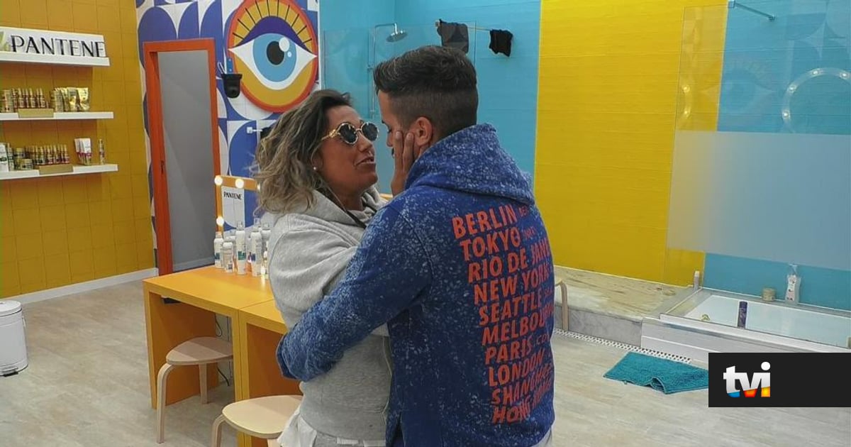 Marisa simula discussão com Pedro Jorge e rouba-lhe um beijo na boca - Secret Story