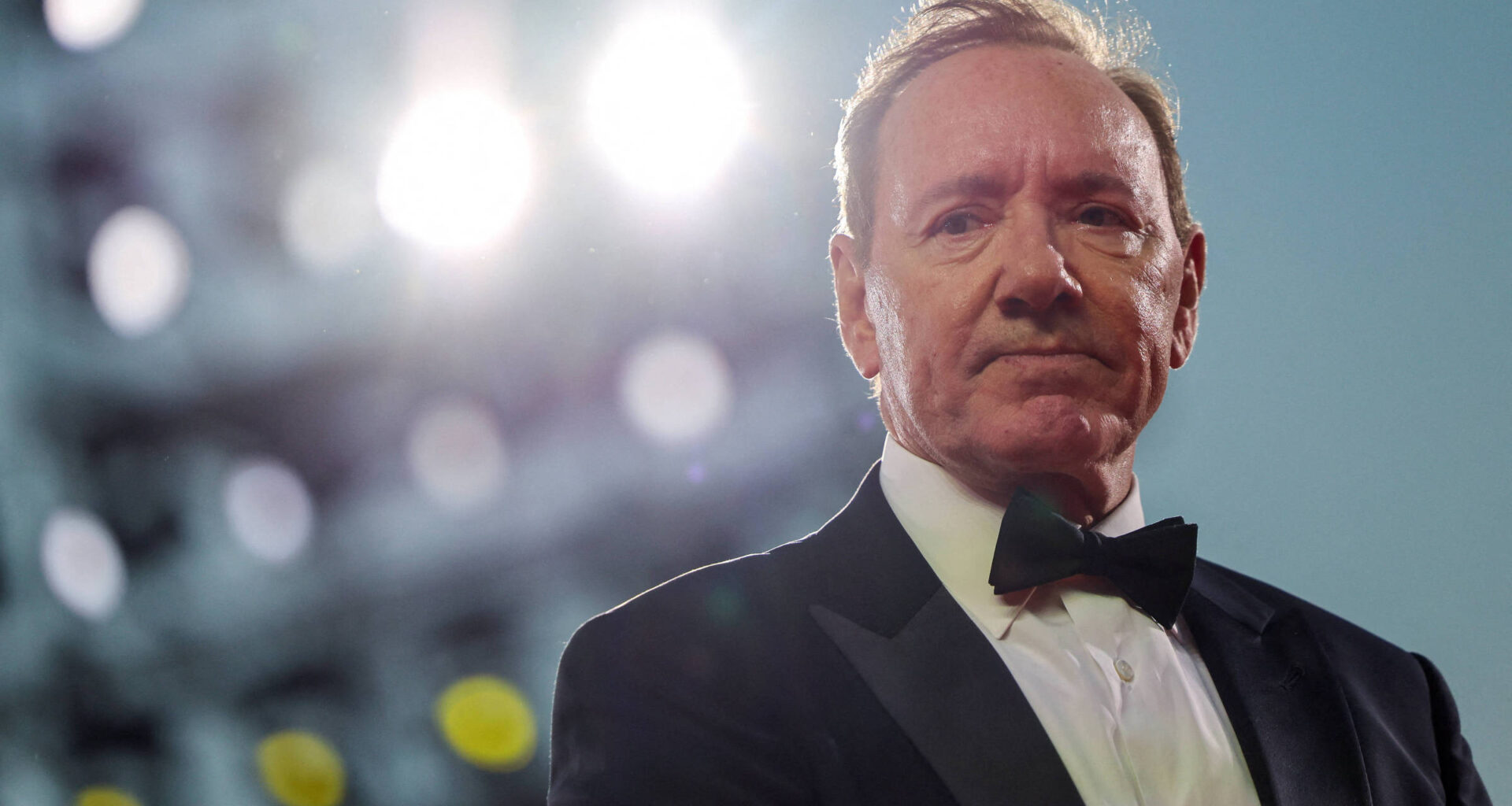 Kevin Spacey terá novo julgamento por agressão sexual - 26/11/2025 - Ilustrada