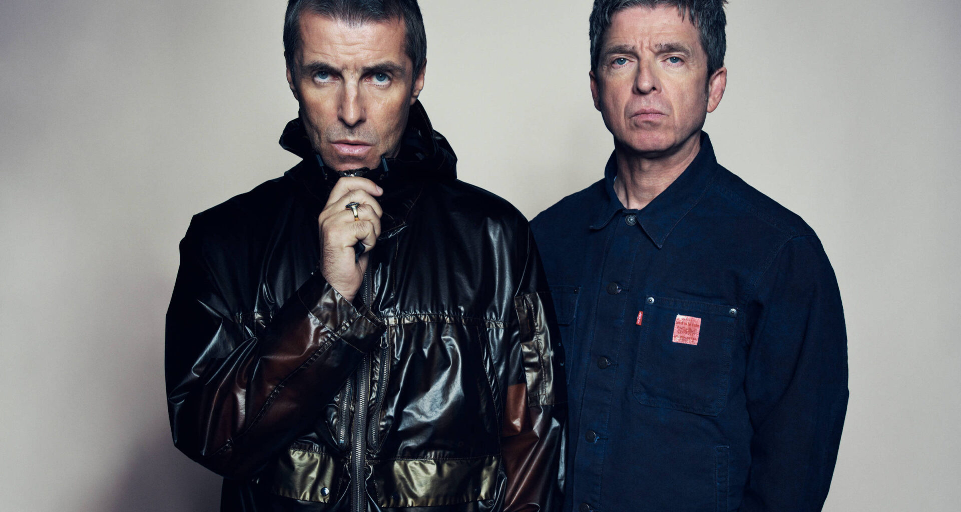 Oasis volta ao Brasil com química explosiva dos Gallagher - 21/11/2025 - Ilustrada