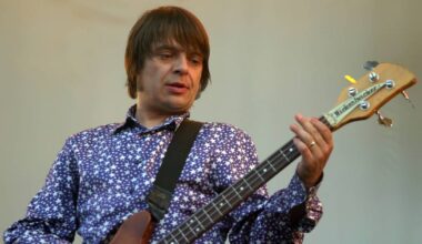 Morreu Mani, baixista dos Stone Roses