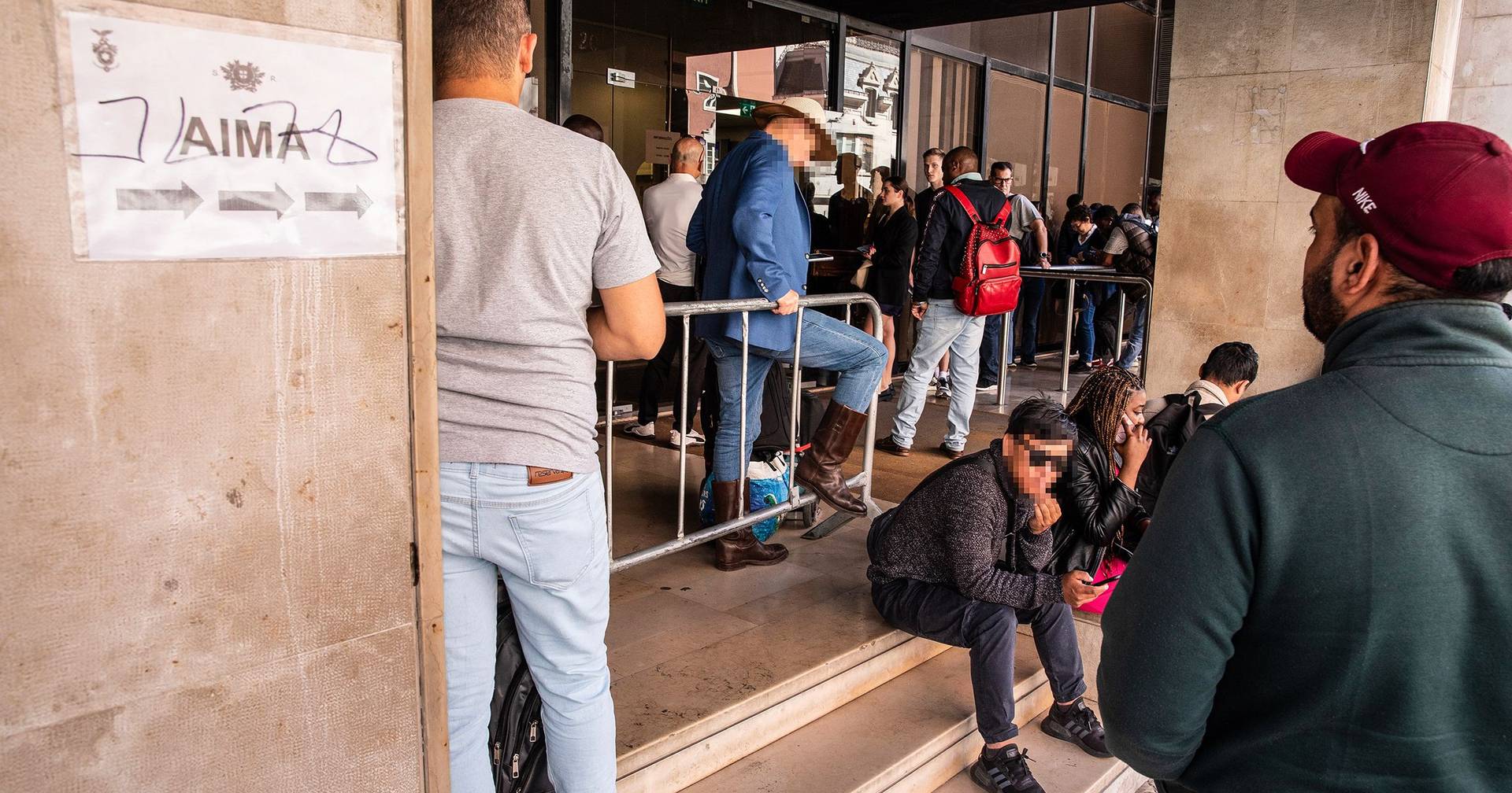 Rede criminosa cobrava €20 mil por “pack de legalização” a imigrantes do Bangladesh