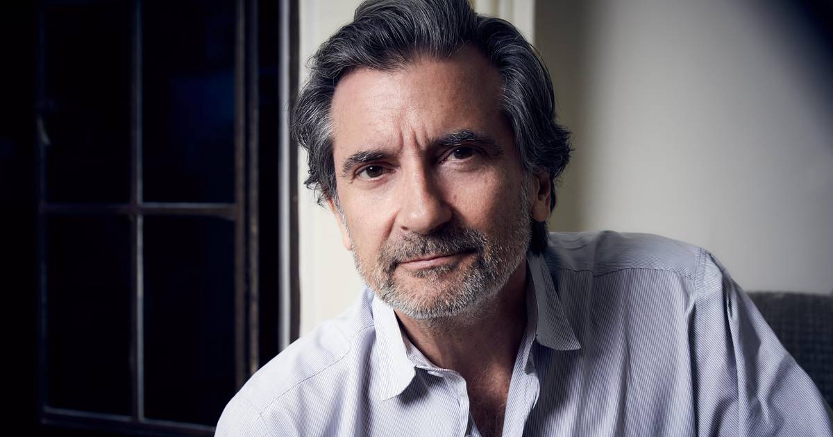 “Senti uma enorme tristeza ao acabar de escrever e ver que as pessoas que coloquei naquelas páginas já não estavam vivas“