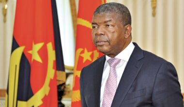 João Lourenço adia viagem ″por razões de força maior″  à Africa do Sul, onde deveria participar na Cimeira do G20