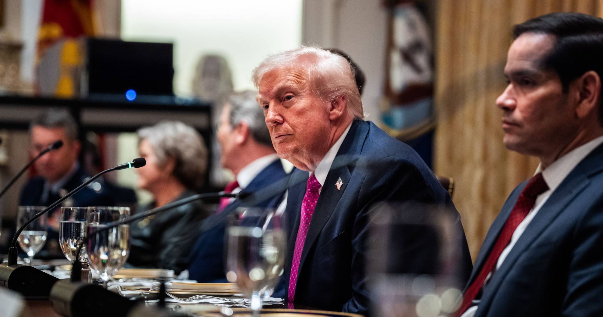 Os 28 pontos do plano de paz dos EUA para a Ucrânia: entre a “capitulação” e o menor dos males, o documento é “mais complexo do que parecia”