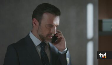 A Protegida: Fracisco fala com alguém suspeito - Novelas