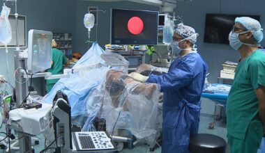 Inovação na saúde: um robô que trata a próstata com jato de água