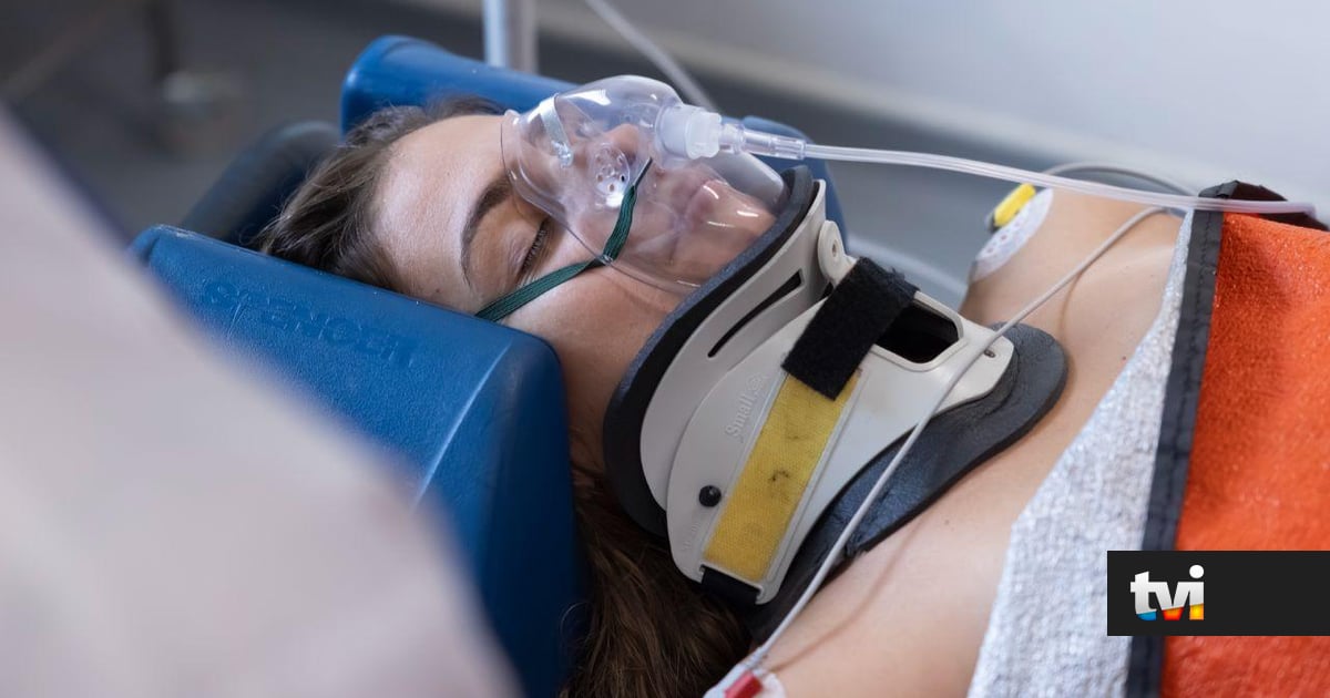 Exclusivo «Terra Forte»: Flor é operada de urgência - Novelas