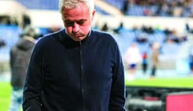 Banha da cobra no mercado de Mourinho