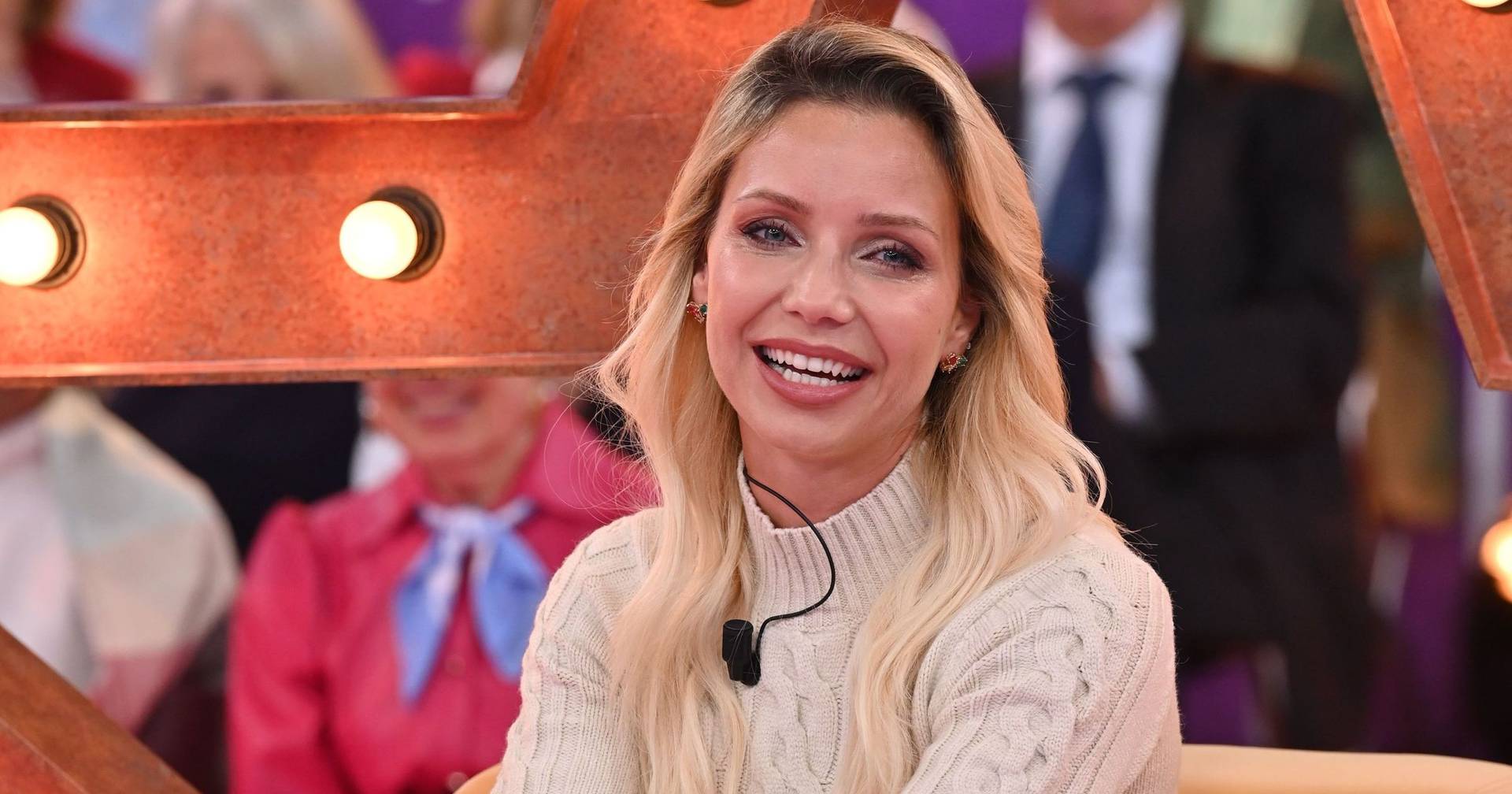 Luciana Abreu deixa novo 'esclarecimento': "A minha saída é apenas motivada por..."