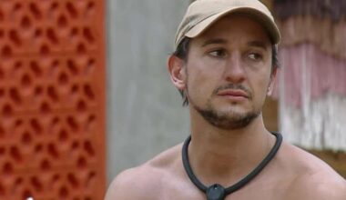 Peão expõe descoberta de traição e surpreende colegas com atitude