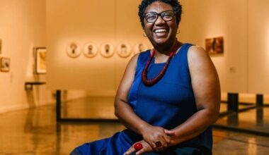 Rosana Paulino analisa questões raciais nas artes visuais: ‘O Brasil é um país que não se enxerga’ - Verso