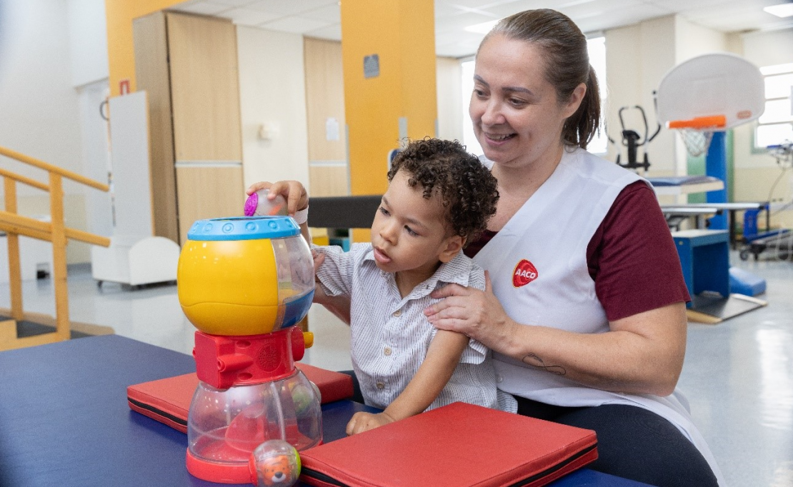 AACD dá um up na infra com Exímio TI