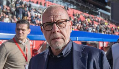 Treinador do Ajax avisado: «Com o Mourinho a treinador...»