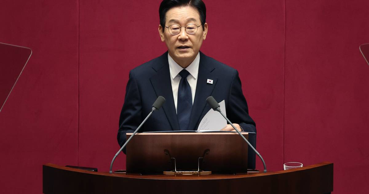 Presidente da Coreia do Sul alerta para risco de confronto com Coreia do Norte